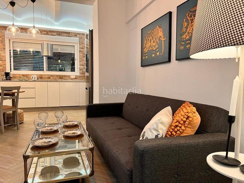 Foto 8286d290-dd2a-468a-818c-976535b82f2d. Alquiler casa  de lujo independiente con tres suites y terraza en nervión. en Sevilla