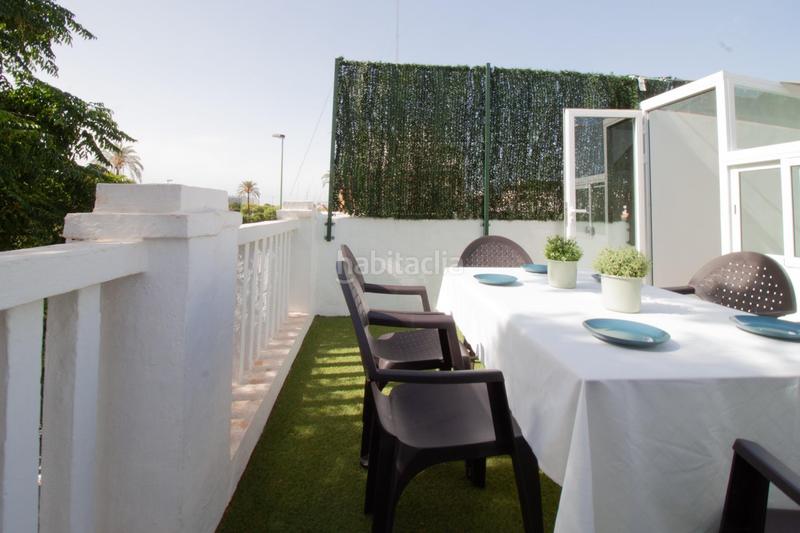 Foto 9eca3481-f486-48a3-862b-ca2000522f3b. Alquiler casa  de lujo independiente con tres suites y terraza en nervión. en Sevilla