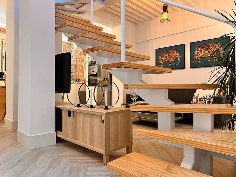 Foto 24fe04bd-aafb-4e3f-9e72-aa0e447c8f63. Miete haus mit heizung in Barrio del Nervión Sevilla