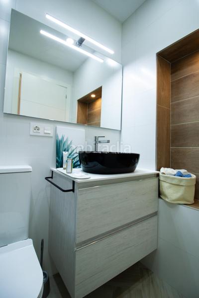 Foto b4eaf453-fe02-4309-8ae1-7b4c477a1abb. Rent house with heating in Barrio del Nervión Sevilla