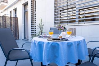 Lloguer Planta baixa  Calle betania. Vivienda nervión con posibilidad de garaje opcional.