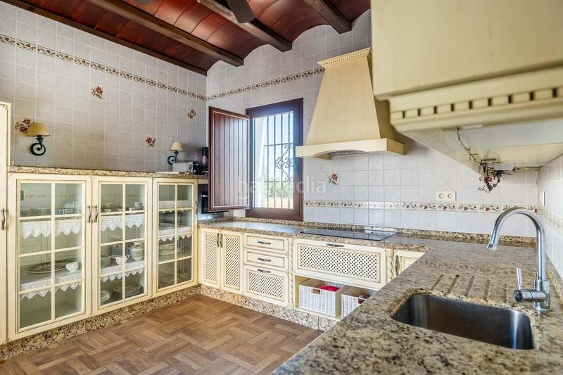 Foto 3071484b-fd04-447f-9116-e9630cbe13a4. Casale con riscaldamento parcheggio in Carmona