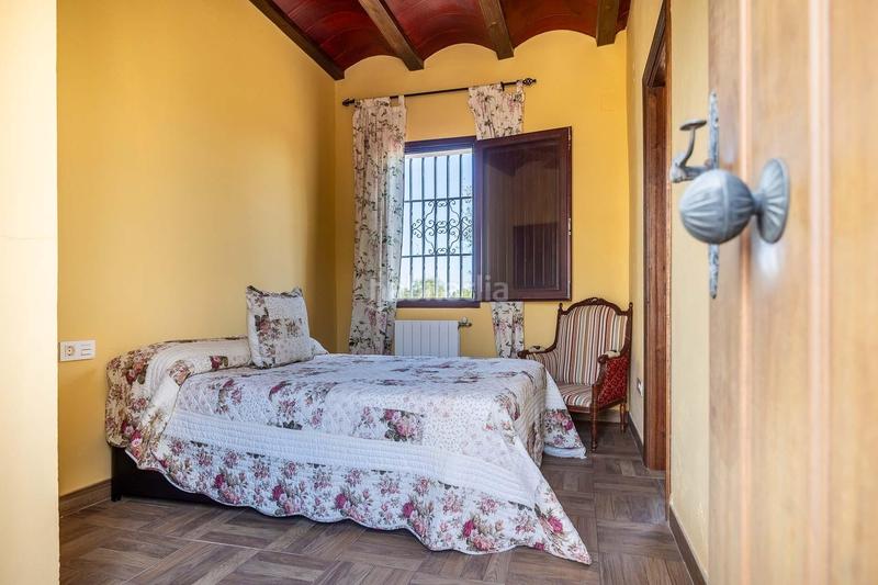 Foto 9441a6e9-d1da-42f2-9a0a-a4e5275ed478. Casale con riscaldamento parcheggio in Carmona