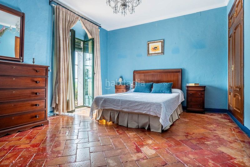 Foto 0633a973-9f33-4433-aa95-bedb9116ccb3. Masia amb aparcament piscina a Carmona