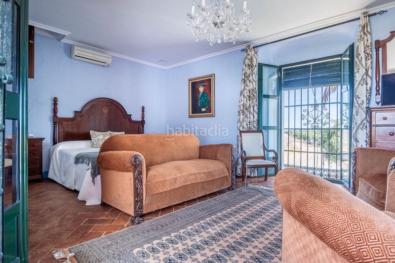 Foto 7a71a061-3330-4c9c-896f-9d100fca6085. Masia amb aparcament piscina a Carmona