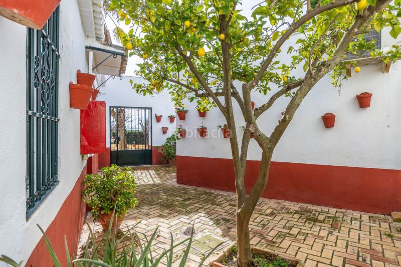 Foto 9d0adca2-4177-4ab2-b094-7b700d6320d5. Masia amb aparcament piscina a Carmona