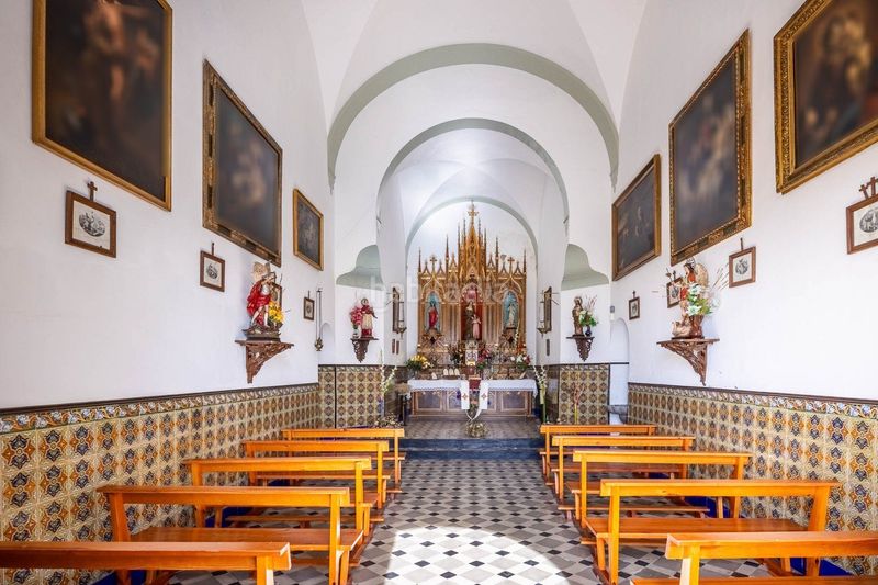 Foto f27237c9-e9e2-4f54-89fb-81869f03cc8b. Masia amb aparcament piscina a Carmona