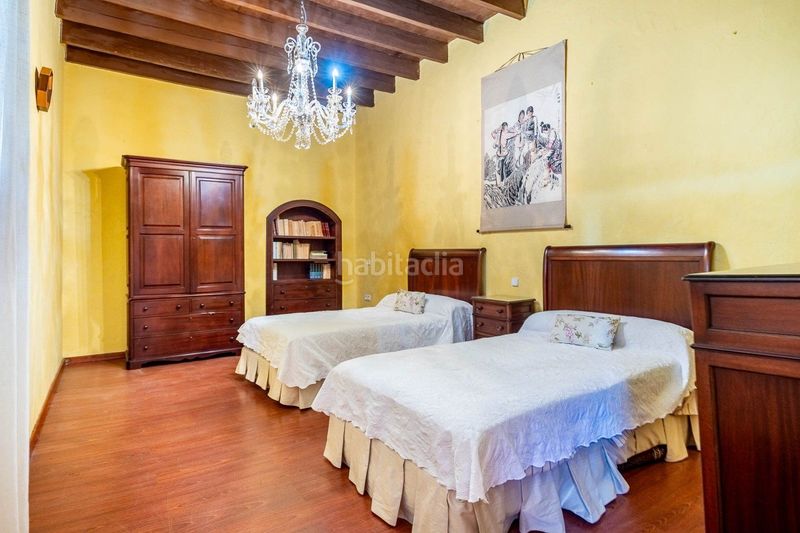 Foto f83517fb-e744-4862-9b44-573534f62f01. Masia amb aparcament piscina a Carmona