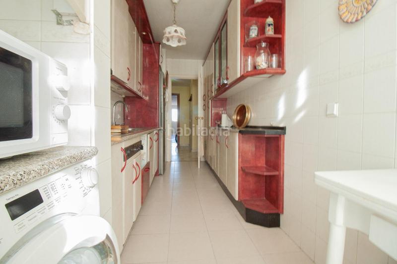 Foto 2d33f8bb-588e-402b-9241-22486364cab9. Flat in colores - entreparques Sevilla