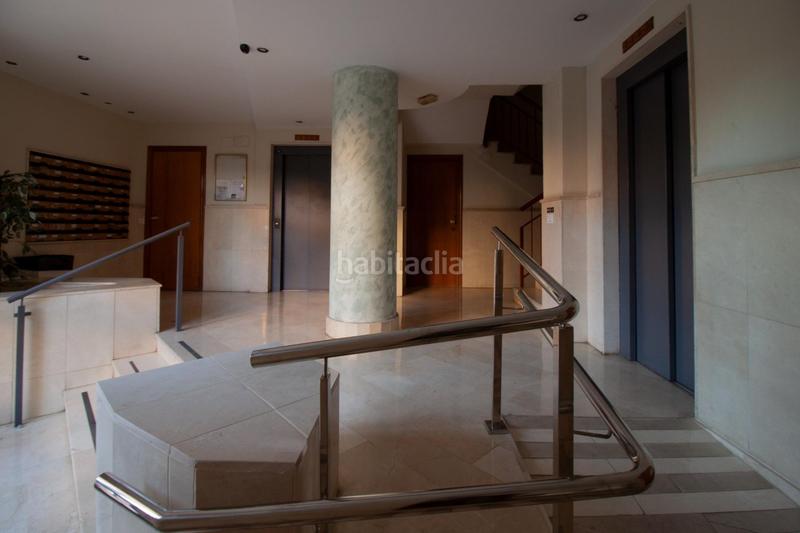 Foto 76ab4a0c-a6a5-44a9-a332-c8e7e12c84c5. Flat in colores - entreparques Sevilla