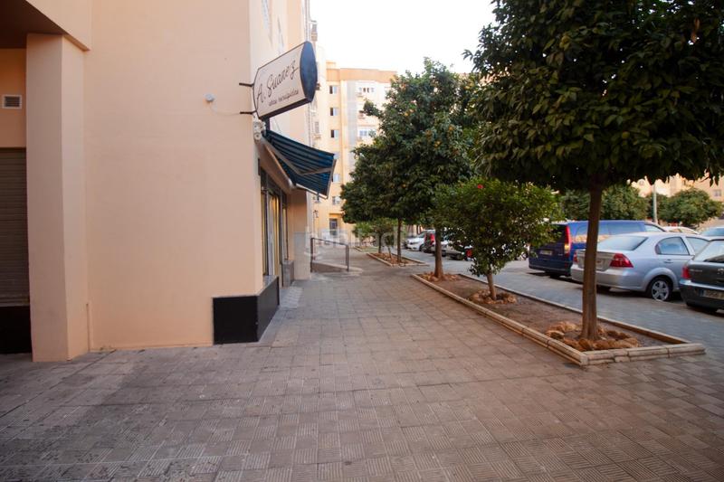 Foto 812022a3-6391-43a5-a215-0a172b9f6b95. Flat in colores - entreparques Sevilla