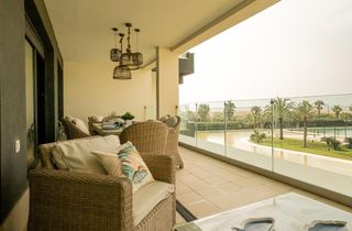 Appartement in Avenida pelicanos de los 6. Piso de lujo en exclusiva urbanización ocean home con 31 m2 de t