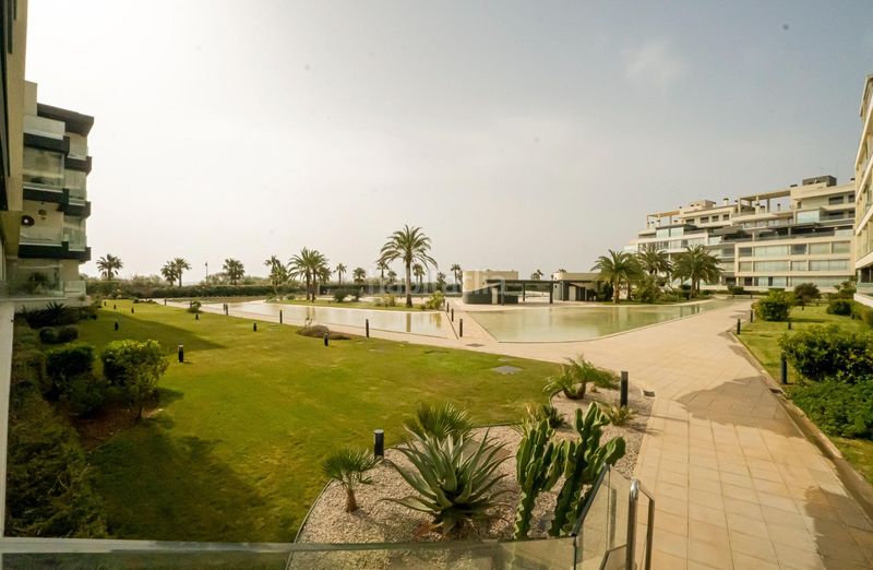 Foto 1ef6fde8-b49a-45bb-b8b4-46a9fc1fd06d. Apartament a avenida pelicanos de los 6 a Isla Canela Ayamonte