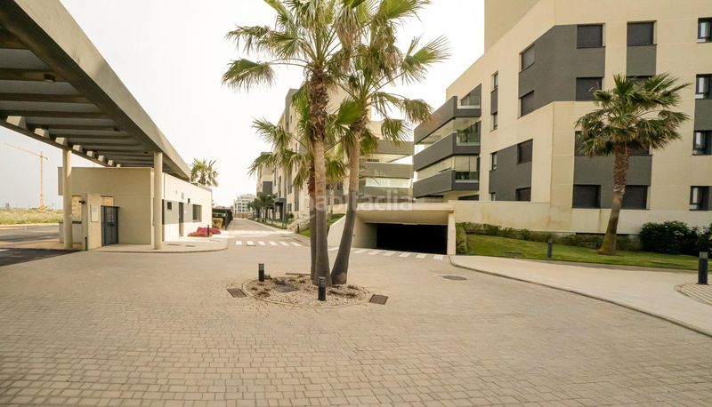 Foto 2bba8860-c9ff-4807-bd4b-f1dd9e7f243e. Apartament a avenida pelicanos de los 6 a Isla Canela Ayamonte