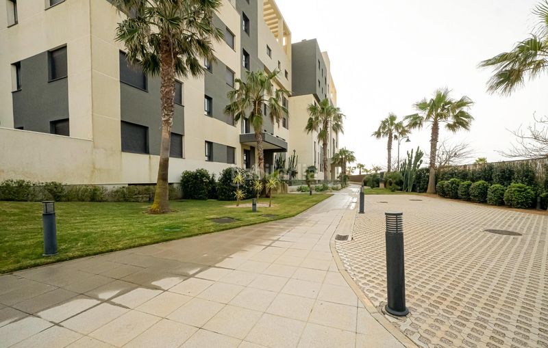Foto 34bbd2a5-e233-410b-8118-9648f67cf8b5. Apartament a avenida pelicanos de los 6 a Isla Canela Ayamonte