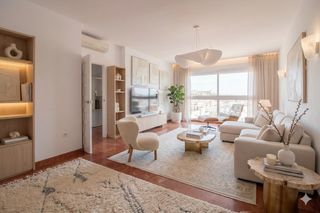 Affitto Appartamento in Calle san pablo 1. Lujo y vistas a la giralda en san pablo.