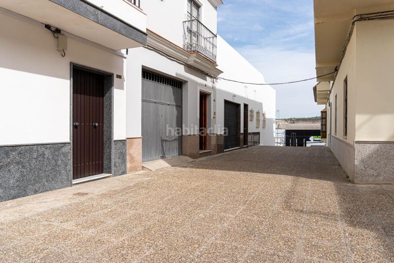 Foto 60b2f016-6b19-49f7-819d-540ad142eeae. Casa amb aparcament a Morón de la Frontera