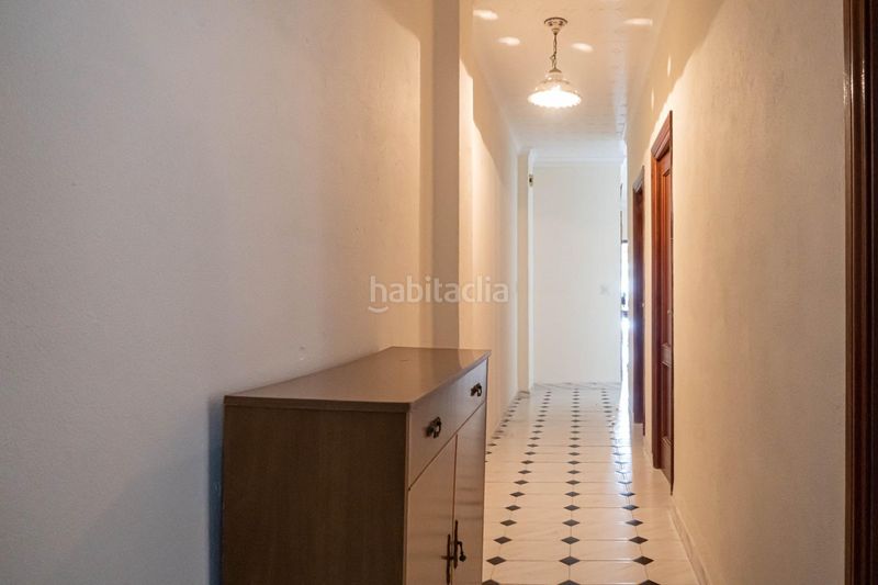 Foto c0dd4371-55f3-4130-9954-4cde2ed6972f. Casa amb aparcament a Morón de la Frontera