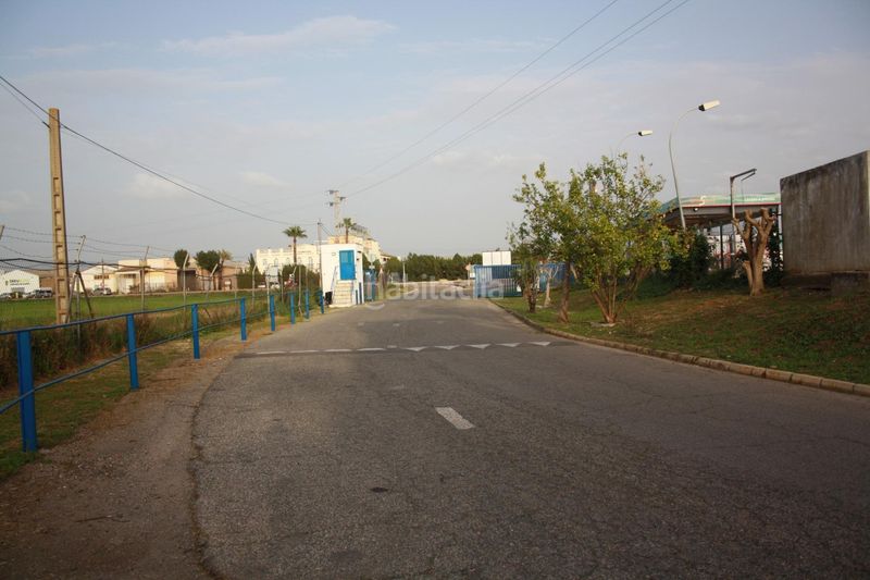 Foto c5e44d44-45a3-4bfc-816e-125a594aa52e. Bâtiment à usage industriel dans Rinconada (La)