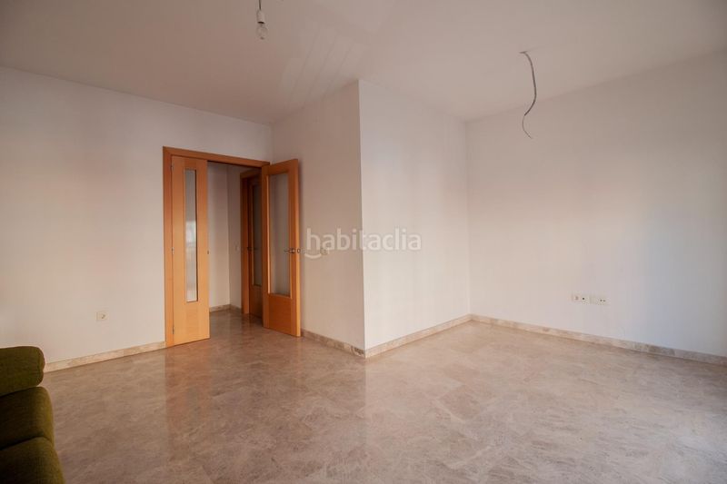Foto aaa8c3c0-5841-4d4d-9eb1-8a2b345a5ab0. Pis amb aparcament a Arco Norte - Avda España Dos Hermanas