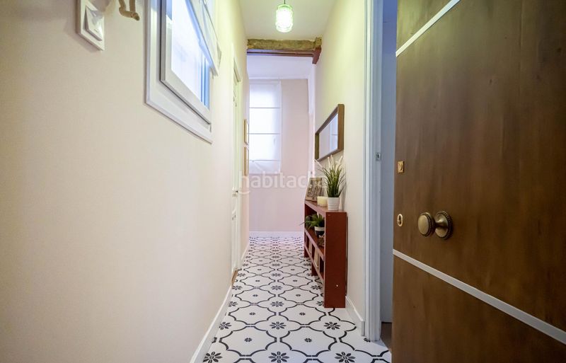 Foto de1ae853-b04a-4a4a-b977-8dcf6715e8f4. Pis a San Vicente Sevilla