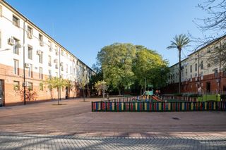 Pis  Calle petrarca. Piso vpo completamente exterior en zona peatonal del alegre barr