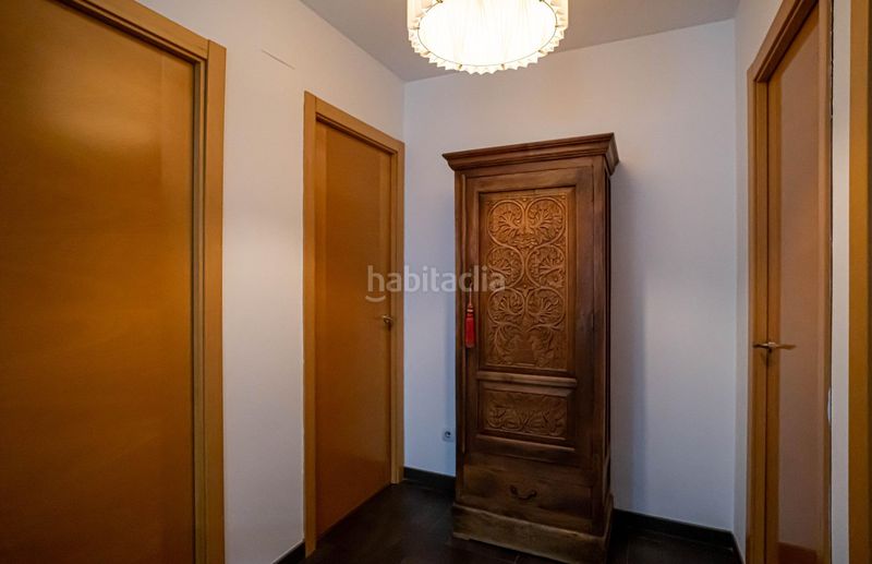 Foto ac5bc91d-dd95-470d-b78e-83533a0a6821. Casa adossada a Olivares