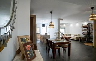Casa a schiera  Calle del conde duque de olivares. Adosado moderno y luminoso, totalmente reformado en el aljarafe