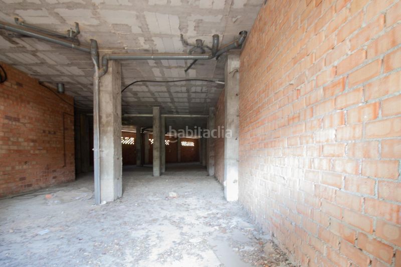 Foto 0d12c211-7d09-4318-b8c2-d9d2525f1280. Local comercial a calle eúfrates 14 a Parque Alcosa Sevilla