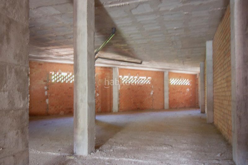 Foto deb76964-789b-46dd-9c18-4032e9608ed4. Local comercial a calle eúfrates 14 a Parque Alcosa Sevilla