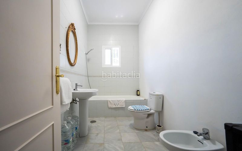 Foto db270c96-c318-499c-8e89-739efa2fe5fe. Casa amb calefacció aparcament piscina a Marchena