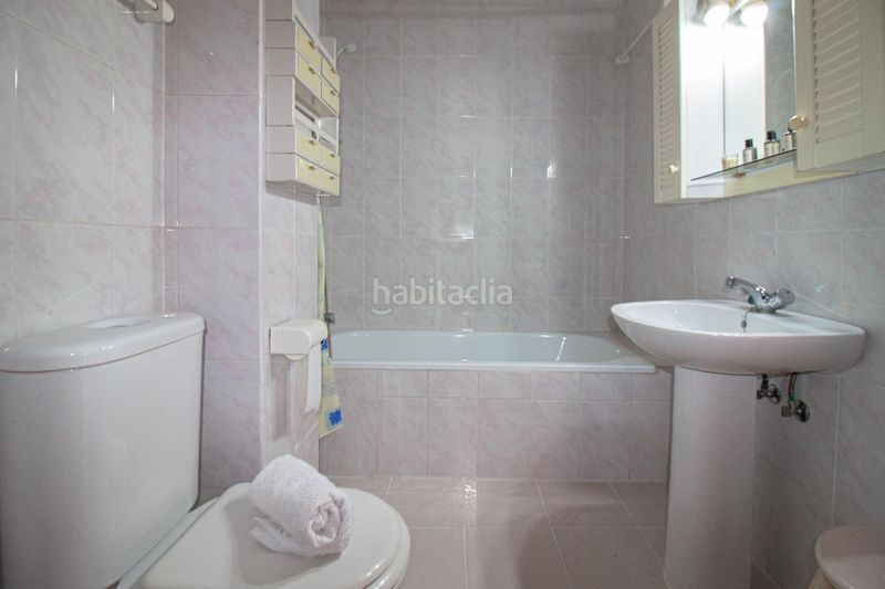 Foto c3d8cc15-c72c-456f-a488-3043e71dfe0a. Casa amb calefacció aparcament a San Jose de la Rinconada