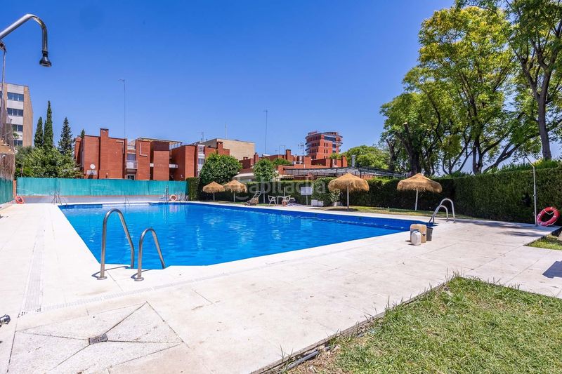 Foto 604bb7a9-3748-4f3c-a318-22e30f00ab43. Maison avec chauffage parking piscine dans Urbadiez - Entrepuentes Sevilla