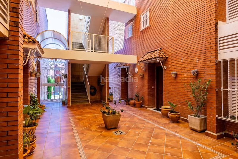 Foto b4b6736f-3a99-4c2f-8423-f473cc6d867f. Maison avec chauffage parking piscine dans Urbadiez - Entrepuentes Sevilla