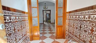 House  Calle de joaquín turina. Amplia vivienda con terrazas y azotea privada en brenes, a solo