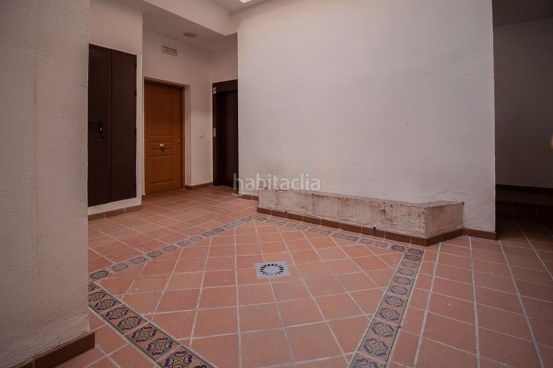 Foto 1ba6bdec-6356-49c7-a54e-cf831dcfebe0. Duplex in Centro Tomares