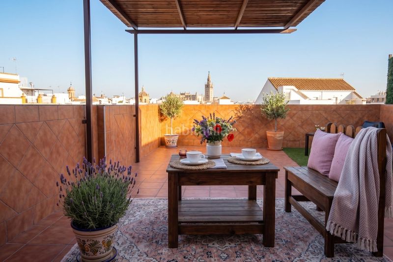 Foto d6275463-9102-4fb9-ae41-01de57f39d0c. Duplex in Centro Tomares