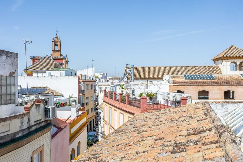 Foto a05f3595-ba41-4bd0-8be0-d5fdd07ad348. Lloguer casa amb aparcament a San Lorenzo Sevilla