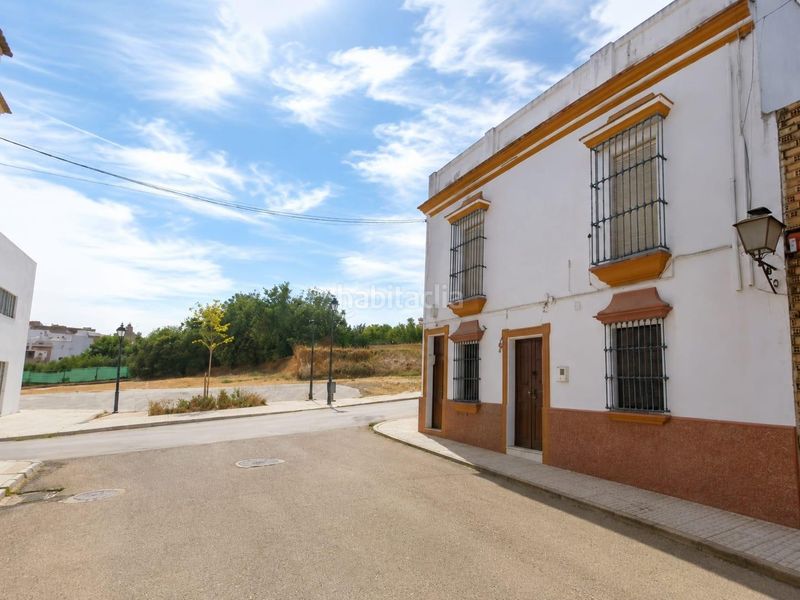 Foto 66a0f48f-1810-4350-8e5a-1fb4de7f3130. Planta baixa amb calefacció a Carmona