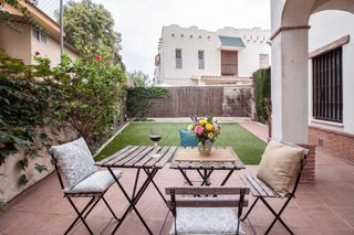 Miete Haus  Calle virgen de los reyes. Tu nuevo hogar en bormujos! magnífico chalet en alquiler con pat