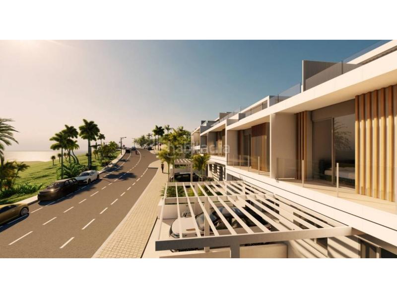 Foto 7cdf1226-af77-4e75-aaff-07bc28d38c18. Doppelhaus mit parking pool in Valle Romano Golf Estepona