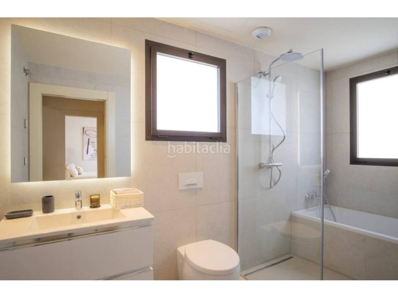 Foto 18e38a11-6362-419c-b6fa-aa5bee6ab3c6. Haus mit parking pool in El Velerín Estepona