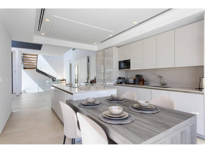 Foto 10527686-f746-4683-9e7e-ea91f5de9c63. House with heating parking pool in La Alquería Benahavís