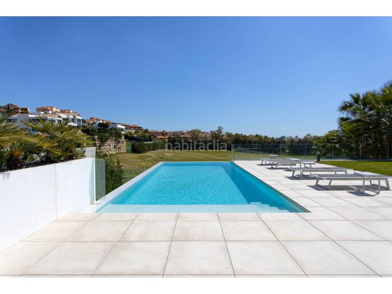 Foto 15fe2d3f-a194-4e93-b927-e953a4e6c1b5. House with heating parking pool in La Alquería Benahavís