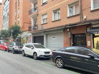 Lloguer Local Comercial  Zamakola kalea. Ideal nuevo negocio.