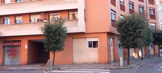 Aparcament cotxe  Abusu kalea. Plaza de garaje doble.