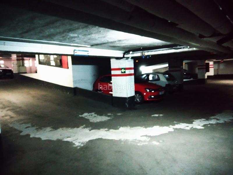 Foto 47918ffd-ffbc-4357-8cd5-5ccc765261d2. Car parking in Solokoetxe Bilbao