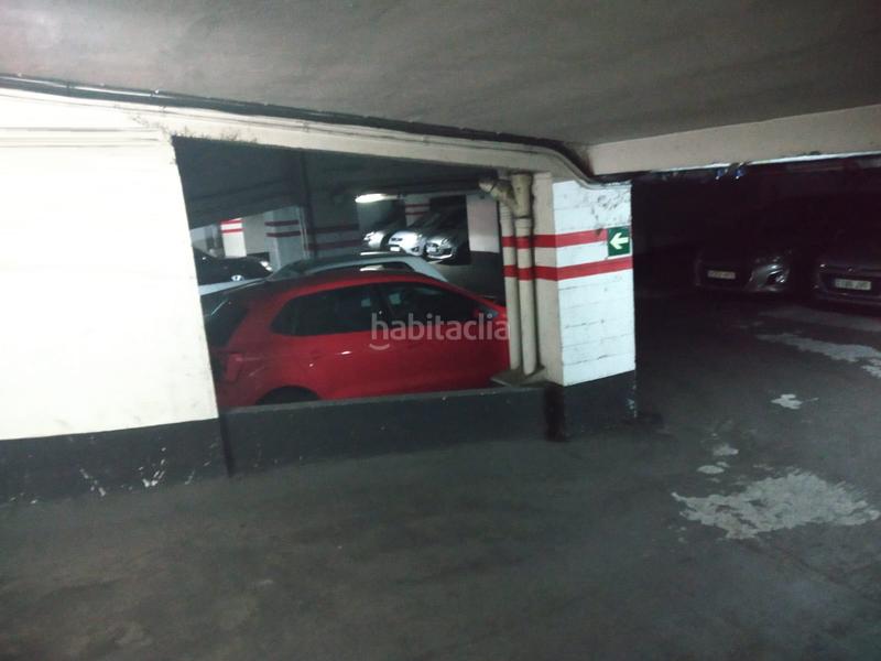 Foto f3cbc540-e6a0-4602-b4fa-01b804891a8a. Car parking in Solokoetxe Bilbao