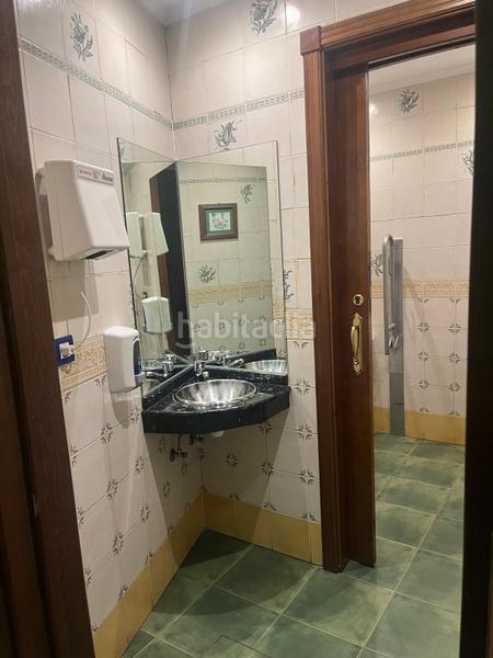 Foto ba47c53b-43b0-487b-88f7-3622975ba29a. Local comercial a castilla-la mancha kalea 13 a Rontegui-Pormetxeta Barakaldo