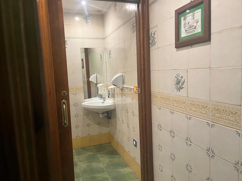 Foto df7b2517-9a83-4f28-b2ab-8defbee201e0. Local comercial a castilla-la mancha kalea 13 a Rontegui-Pormetxeta Barakaldo